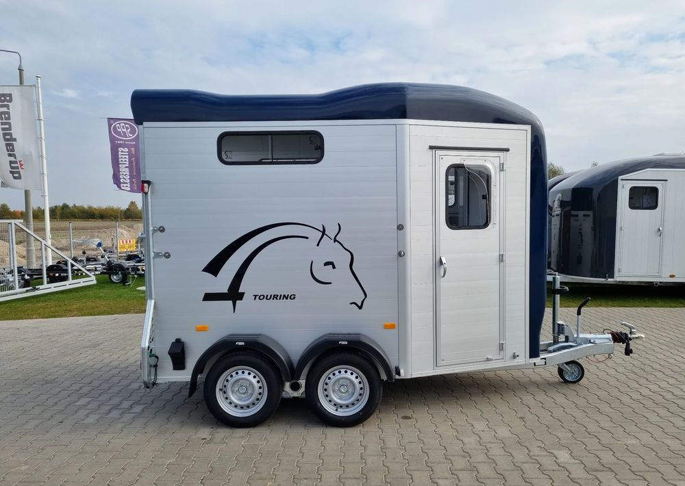 CHEVAL LIBERTÉ Touring Country + siodlarnia | przyczepa dla dwóch koni z rampą z przodu | 2000 kg DMC - Remolque para caballos: foto 4 CHEVAL LIBERTÉ Touring Country + siodlarnia | przyczepa dla dwóch koni z rampą z przodu | 2000 kg DMC - Remolque para caballos: foto 4