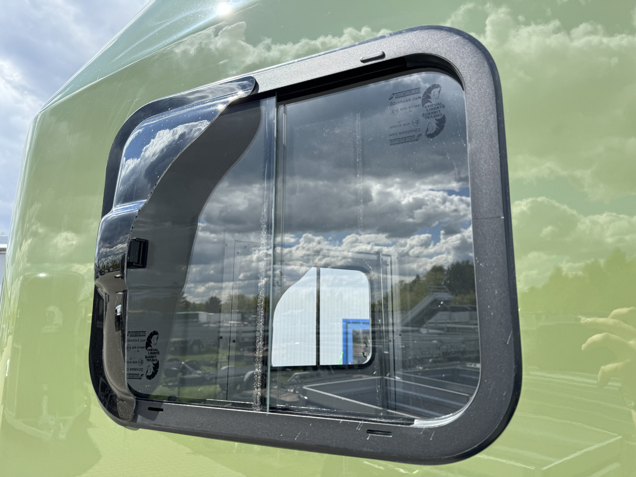 Remolque para caballos nuevo Cheval Liberté Gold Origins ALU 2000 kg: foto 6