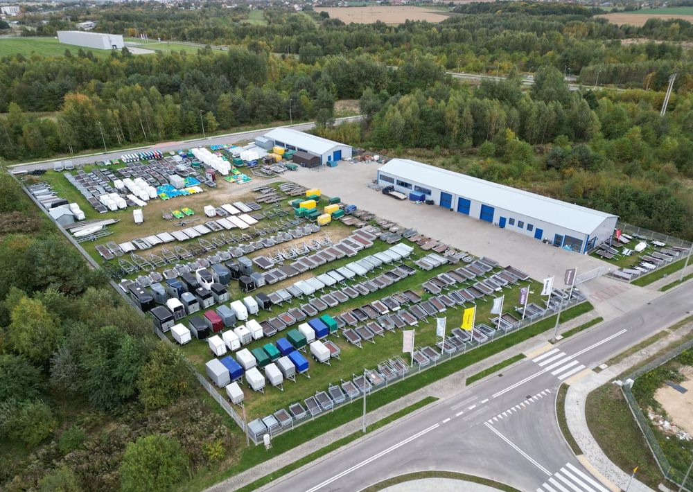 LORRIES TPM35-4017 402x175 cm DMC 3500kg przyczepa 3 osiowa pod koparkę budowlanka - Remolque porta maquinaria: foto 2 LORRIES TPM35-4017 402x175 cm DMC 3500kg przyczepa 3 osiowa pod koparkę budowlanka - Remolque porta maquinaria: foto 2