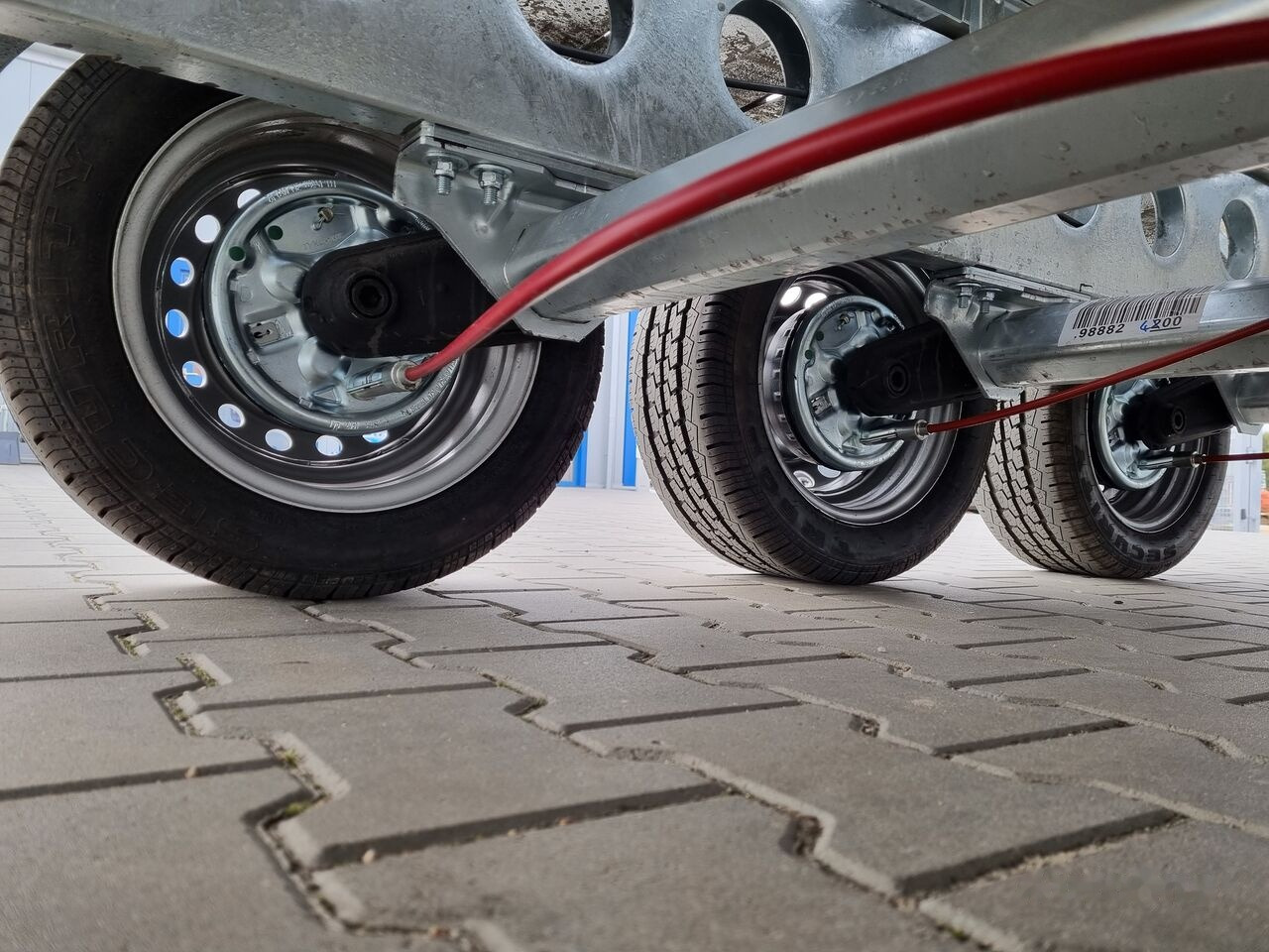 Leasing financiero de Wiola L35G85 8.5m long trailer with 3 axles for transport of 2 cars leasing Wiola L35G85 8.5m long trailer with 3 axles for transport of 2 cars: foto 21