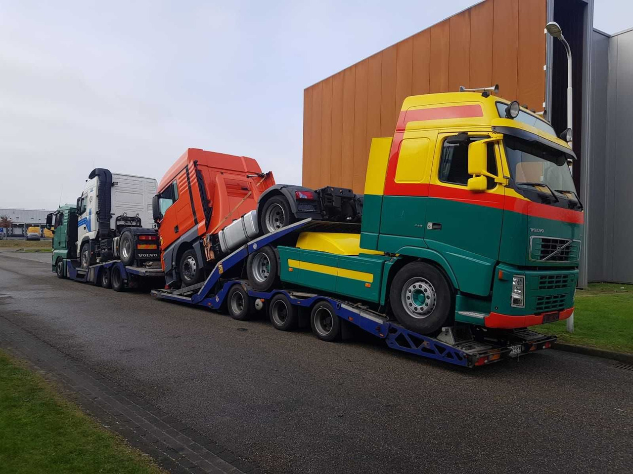 MAN TGA 26.440, Euro 5, FVG Autotransporter Autolaweta zestaw 6 osi - Portavehículos camión: foto 3 MAN TGA 26.440, Euro 5, FVG Autotransporter Autolaweta zestaw 6 osi - Portavehículos camión: foto 3