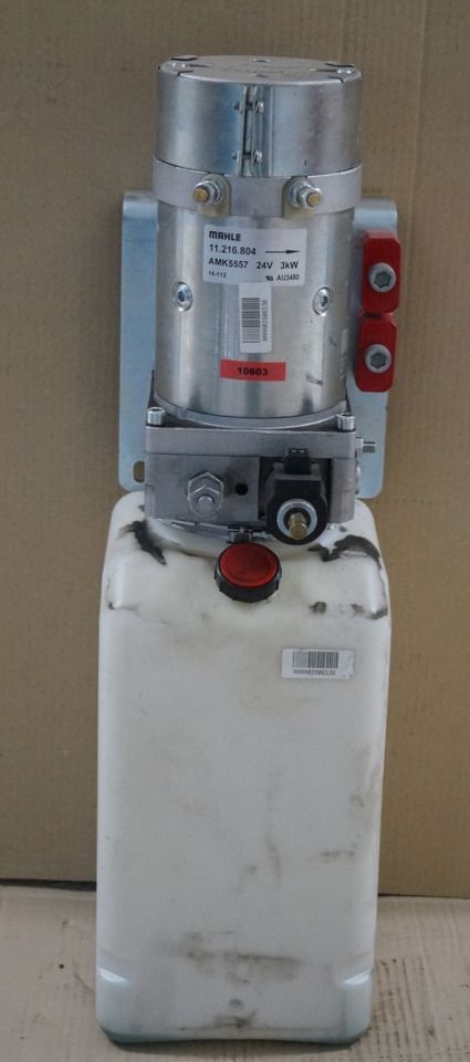 Jungheinrich 51003726 | Pumpmotor with tank 24V 3KW Mahle 11216804 for EKS110 ye - Bomba hidráulica para Equipo de manutención: foto 1 Jungheinrich 51003726 | Pumpmotor with tank 24V 3KW Mahle 11216804 for EKS110 ye - Bomba hidráulica para Equipo de manutención: foto 1