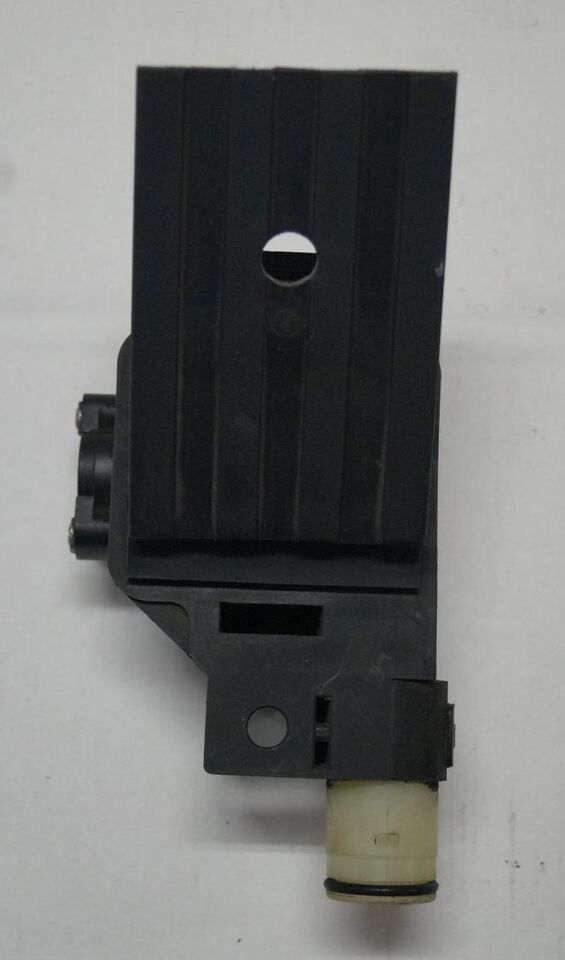 Jungheinrich 51100187 | Rij pedaal Dive pedal for double pedal use sn. 09098217 - Sistema eléctrico para Equipo de manutención: foto 4 Jungheinrich 51100187 | Rij pedaal Dive pedal for double pedal use sn. 09098217 - Sistema eléctrico para Equipo de manutención: foto 4