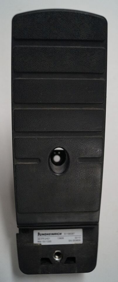 Jungheinrich 51198397 | Drive pedal also known as 51884459 51706549 514431297 51 - Sistema eléctrico para Equipo de manutención: foto 2 Jungheinrich 51198397 | Drive pedal also known as 51884459 51706549 514431297 51 - Sistema eléctrico para Equipo de manutención: foto 2