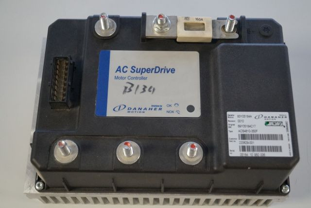 Toyota/BT 220629-001 | Danaher motion AC Superdrive motor controller 83Y05184A A - Unidad de control para Equipo de manutención: foto 1 Toyota/BT 220629-001 | Danaher motion AC Superdrive motor controller 83Y05184A A - Unidad de control para Equipo de manutención: foto 1