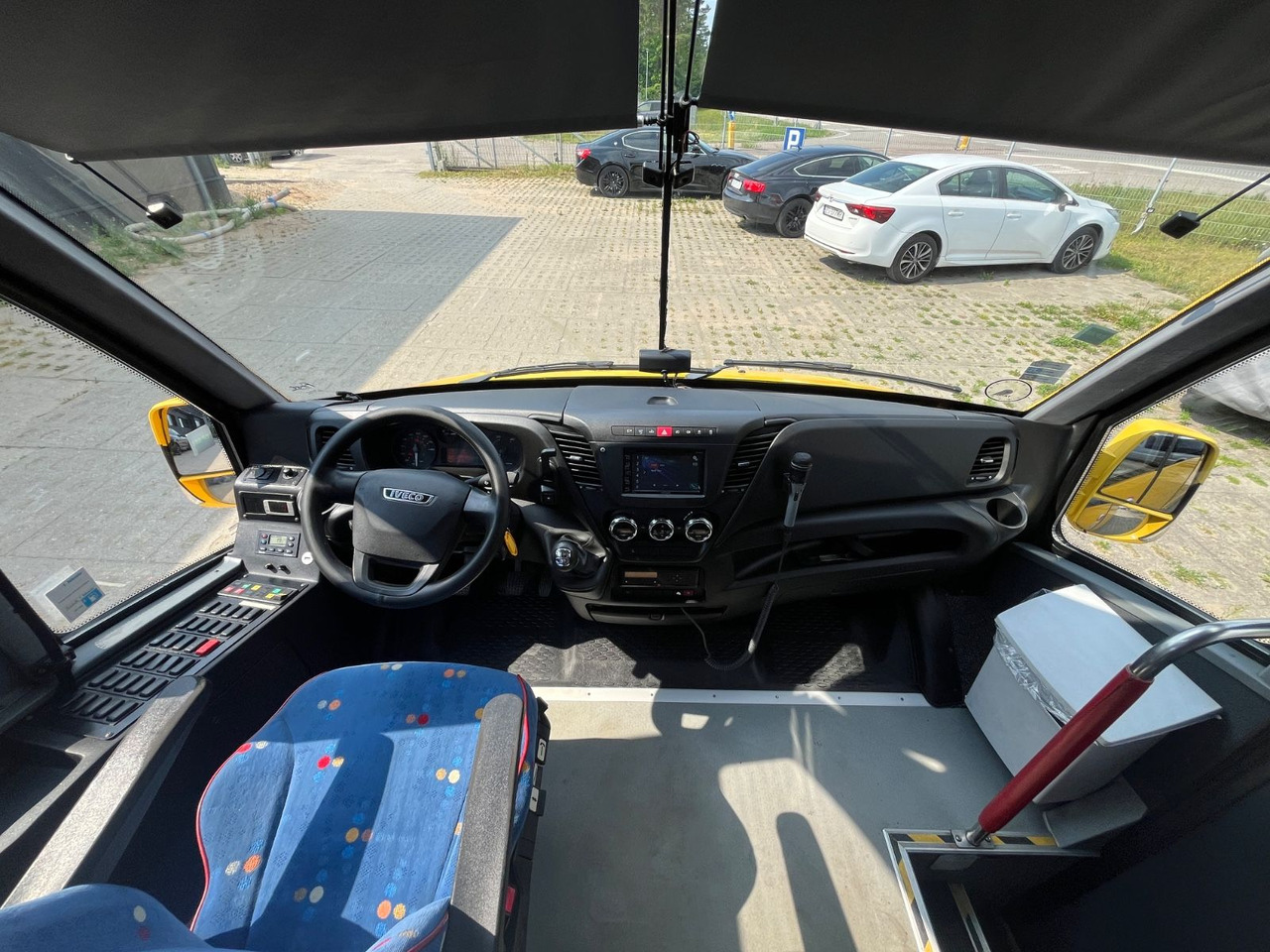 Autocar Iveco Rosero First / 24+1+1 / Telma/ EURO6: foto 20