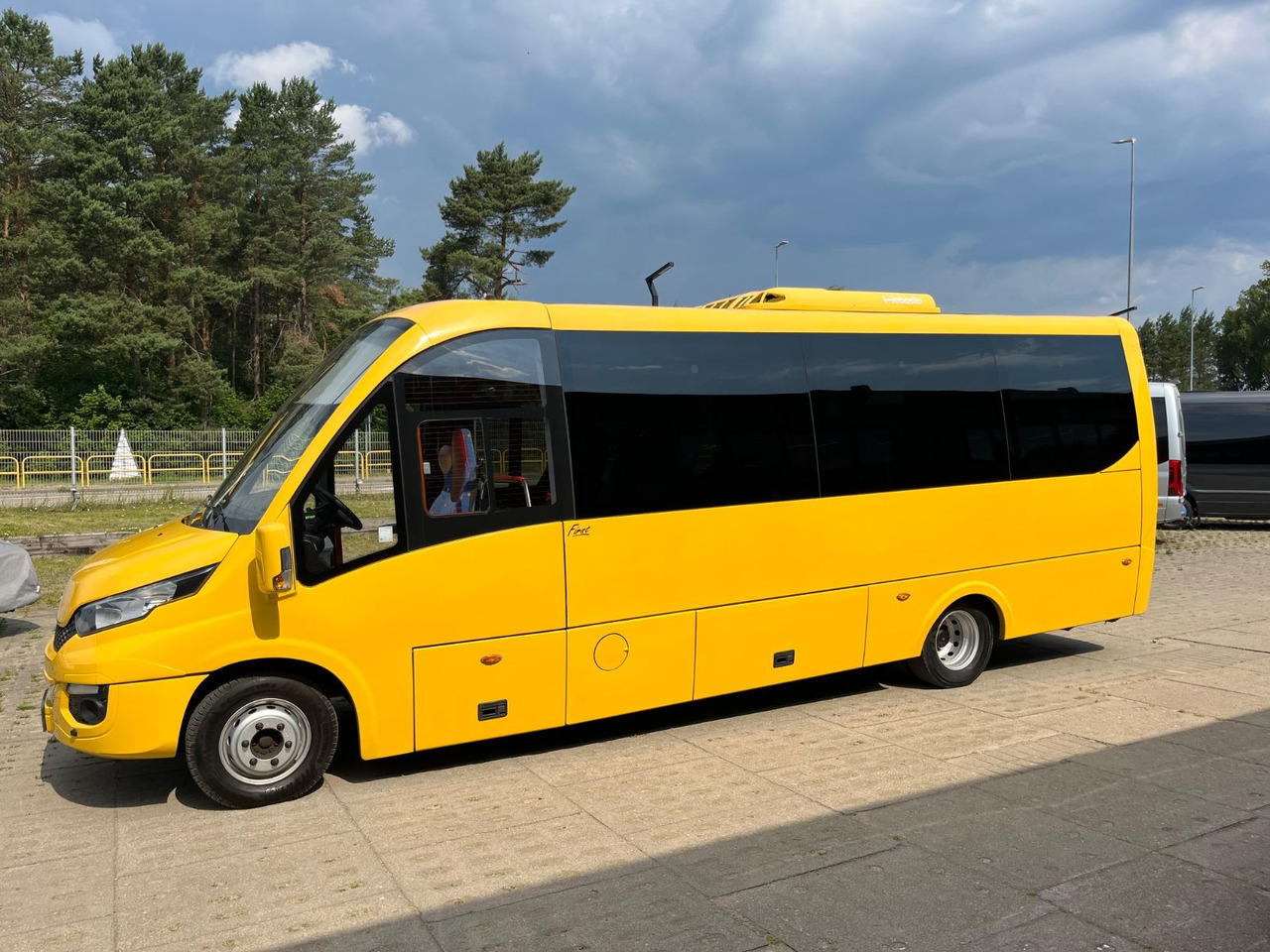 Autocar Iveco Rosero First / 24+1+1 / Telma/ EURO6: foto 6