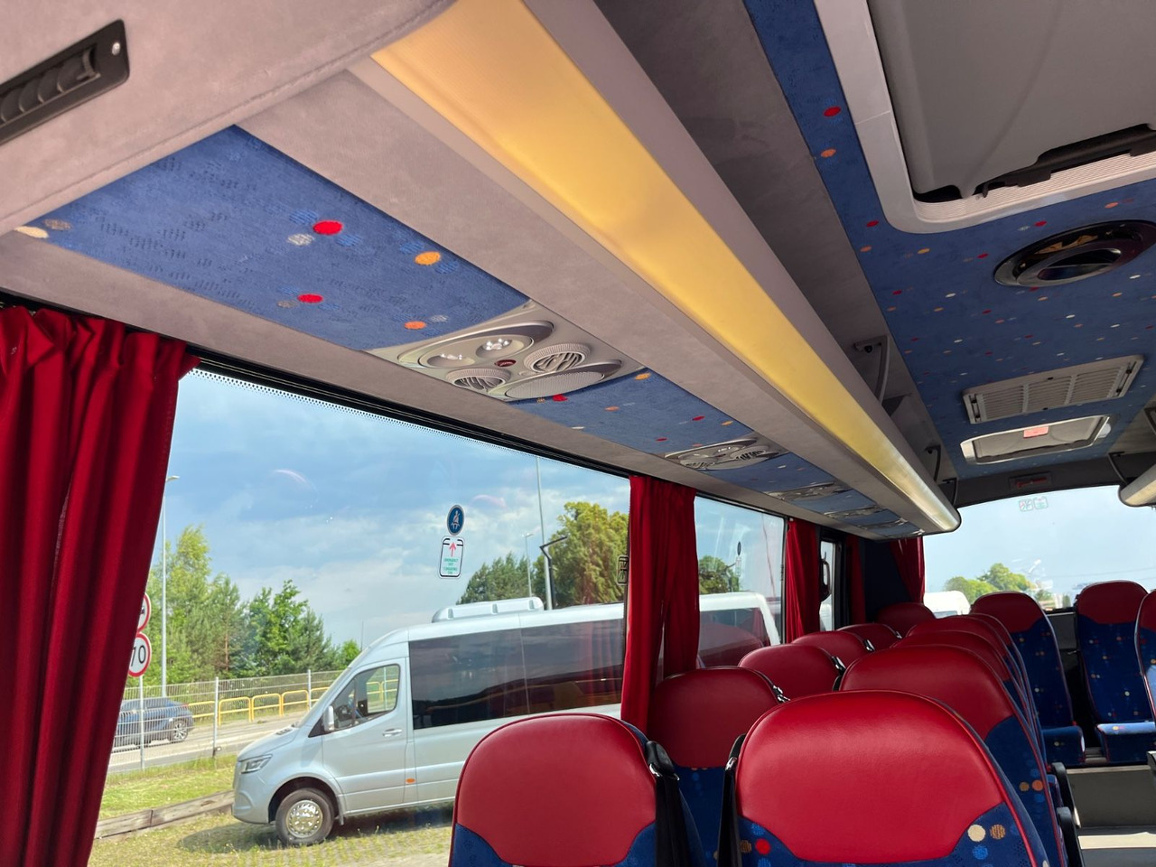 Autocar Iveco Rosero First / 24+1+1 / Telma/ EURO6: foto 18