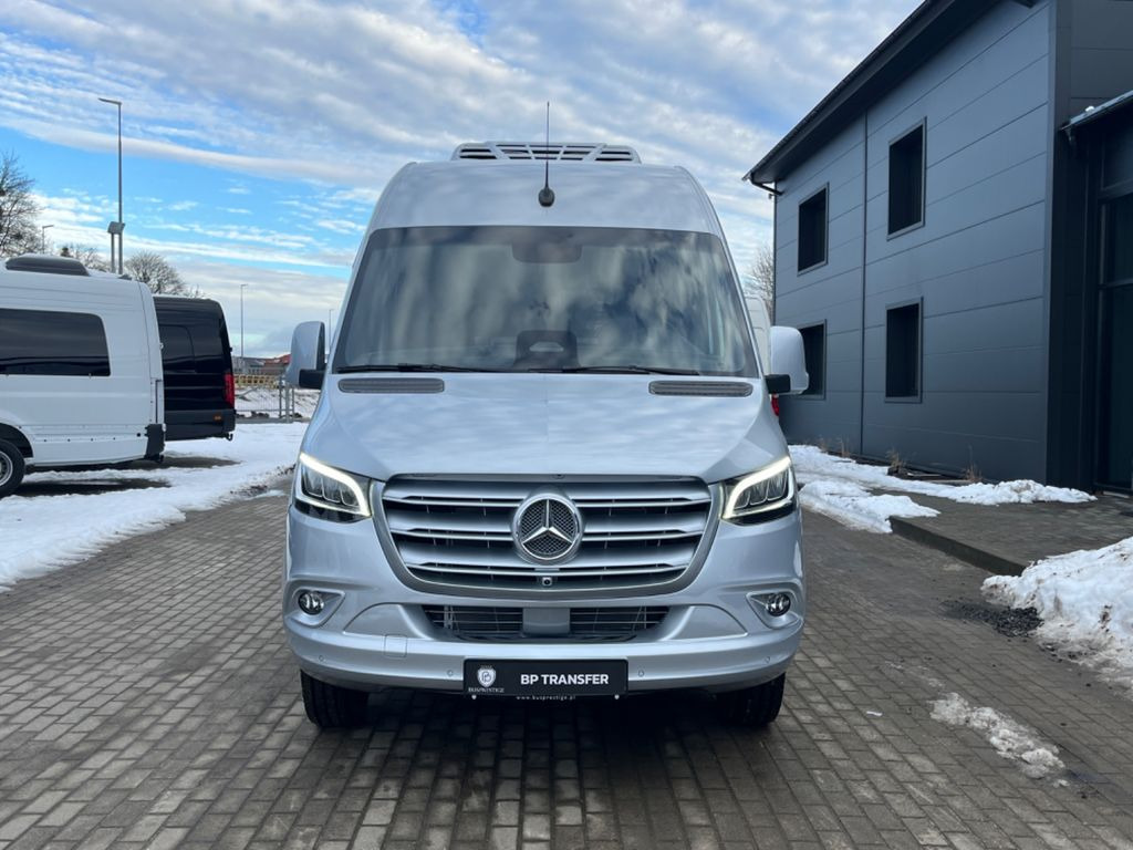 Mercedes-Benz Sprinter 519 TRANSFER XL / 22+1+1 / ON STOCK!!! - Minibús, Furgoneta de pasajeros: foto 3 Mercedes-Benz Sprinter 519 TRANSFER XL / 22+1+1 / ON STOCK!!! - Minibús, Furgoneta de pasajeros: foto 3
