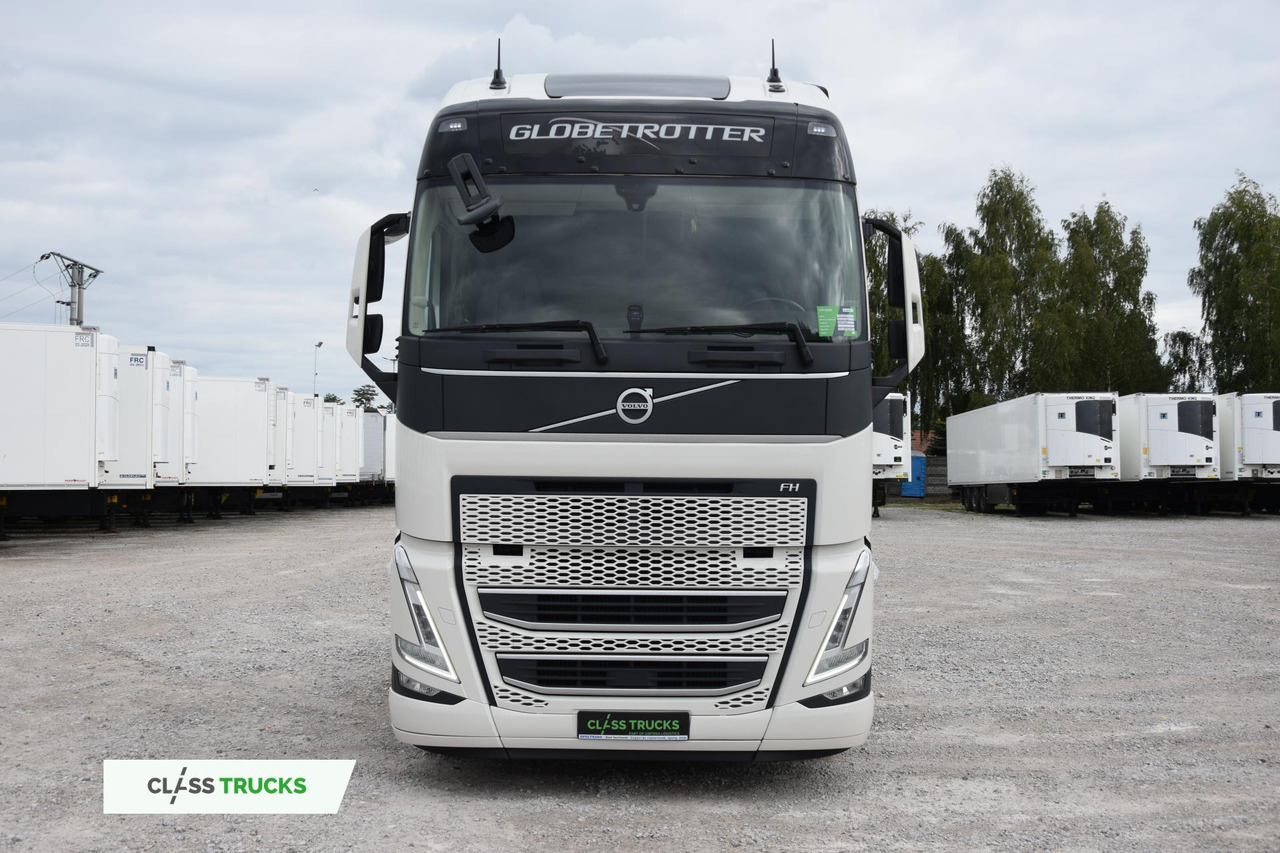 Volvo FH 460 Globetrotter XL i-Save Side Skirts - Cabeza tractora: foto 2 Volvo FH 460 Globetrotter XL i-Save Side Skirts - Cabeza tractora: foto 2