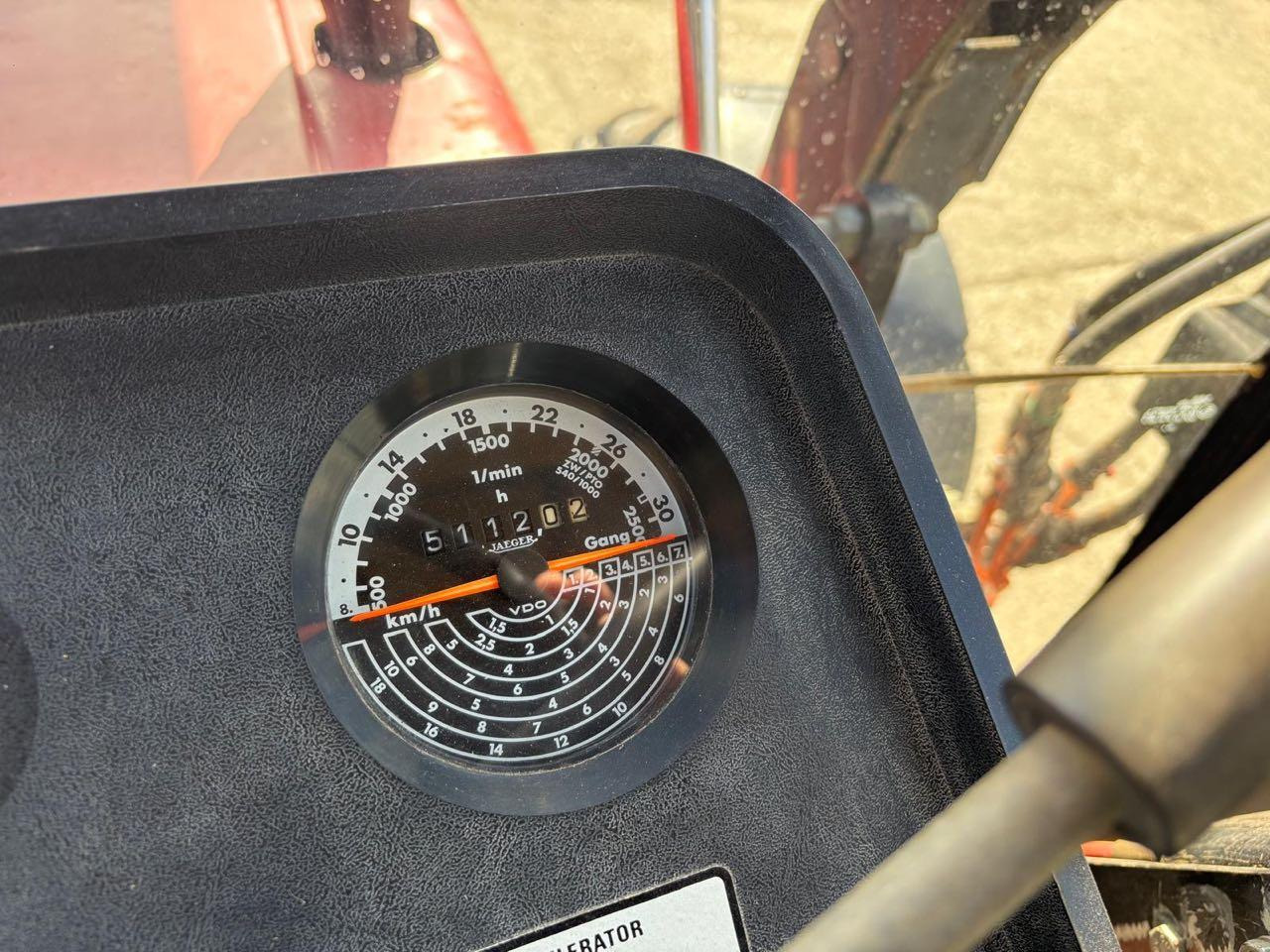 Case-IH 844 XL - Tractor: foto 5 Case-IH 844 XL - Tractor: foto 5