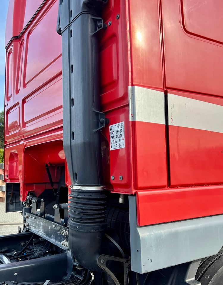 DAF XF105.510 | 6x2 | Pod zabudowę |Os podnoszona i skrętna | Retarder | Webasto | Klimatyzacja - Chasis camión: foto 5 DAF XF105.510 | 6x2 | Pod zabudowę |Os podnoszona i skrętna | Retarder | Webasto | Klimatyzacja - Chasis camión: foto 5