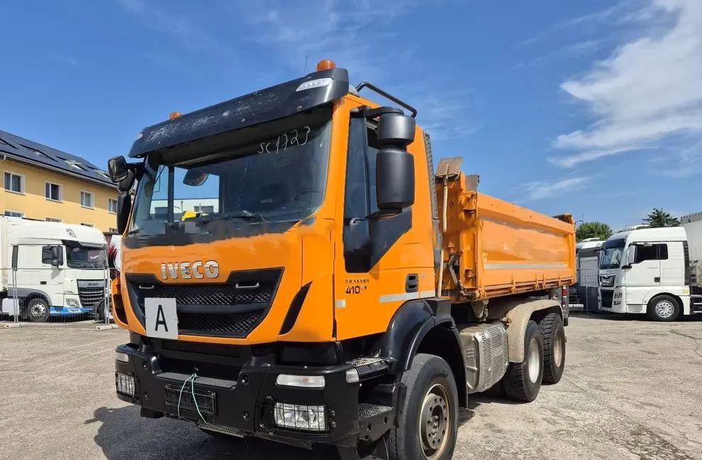 Iveco Trakker 410 BB 6x4 – Wywrotka 12 m³ / Manual / MEILLER BORDMATIK / Euro 6 / Klima / Tempomat - Volquete camión: foto 3 Iveco Trakker 410 BB 6x4 – Wywrotka 12 m³ / Manual / MEILLER BORDMATIK / Euro 6 / Klima / Tempomat - Volquete camión: foto 3