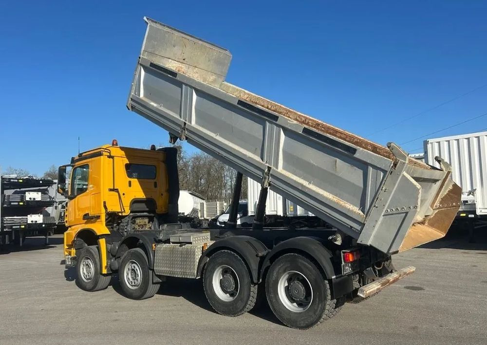 Mercedes-Benz Arocs 4145 8x4 | Meiller Kipper |Wywrotka trójstronna | Bordmatik | 453 KM | Euro 6 | 2018 - Volquete camión: foto 5 Mercedes-Benz Arocs 4145 8x4 | Meiller Kipper |Wywrotka trójstronna | Bordmatik | 453 KM | Euro 6 | 2018 - Volquete camión: foto 5