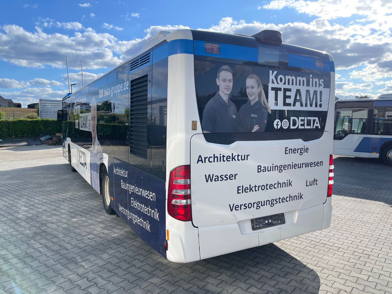 Mercedes-Benz O 530 Citaro C2 / 3-Türer / Vollklimaanlage - Autobús urbano: foto 4 Mercedes-Benz O 530 Citaro C2 / 3-Türer / Vollklimaanlage - Autobús urbano: foto 4