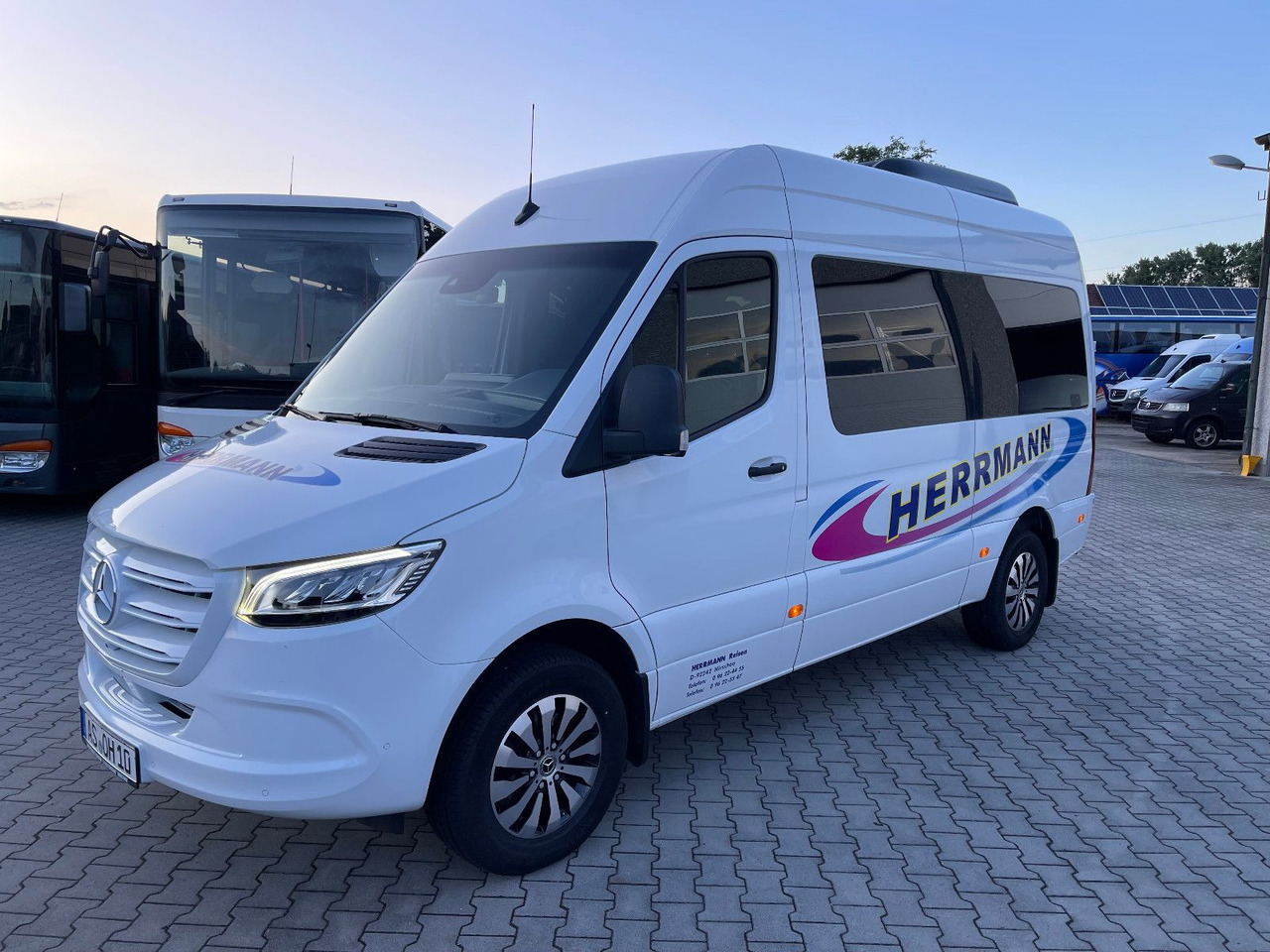Mercedes-Benz Sprinter Tourer 317 CDI Garantie bis 08.2028 - Minibús, Furgoneta de pasajeros: foto 1 Mercedes-Benz Sprinter Tourer 317 CDI Garantie bis 08.2028 - Minibús, Furgoneta de pasajeros: foto 1
