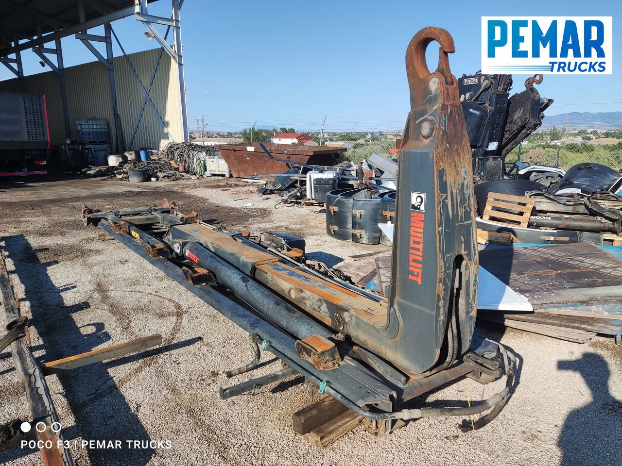 EQUIPOS HIAB MULTILIFT 21T BRAZO ARTICULADO - Herramienta/ Equipo: foto 2 EQUIPOS HIAB MULTILIFT 21T BRAZO ARTICULADO - Herramienta/ Equipo: foto 2