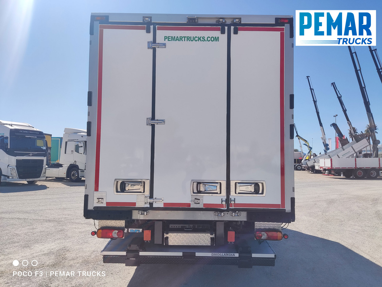 Leasing financiero de RENAULT D12 210 FRIGORIFICO 12T EURO 6 leasing RENAULT D12 210 FRIGORIFICO 12T EURO 6: foto 6