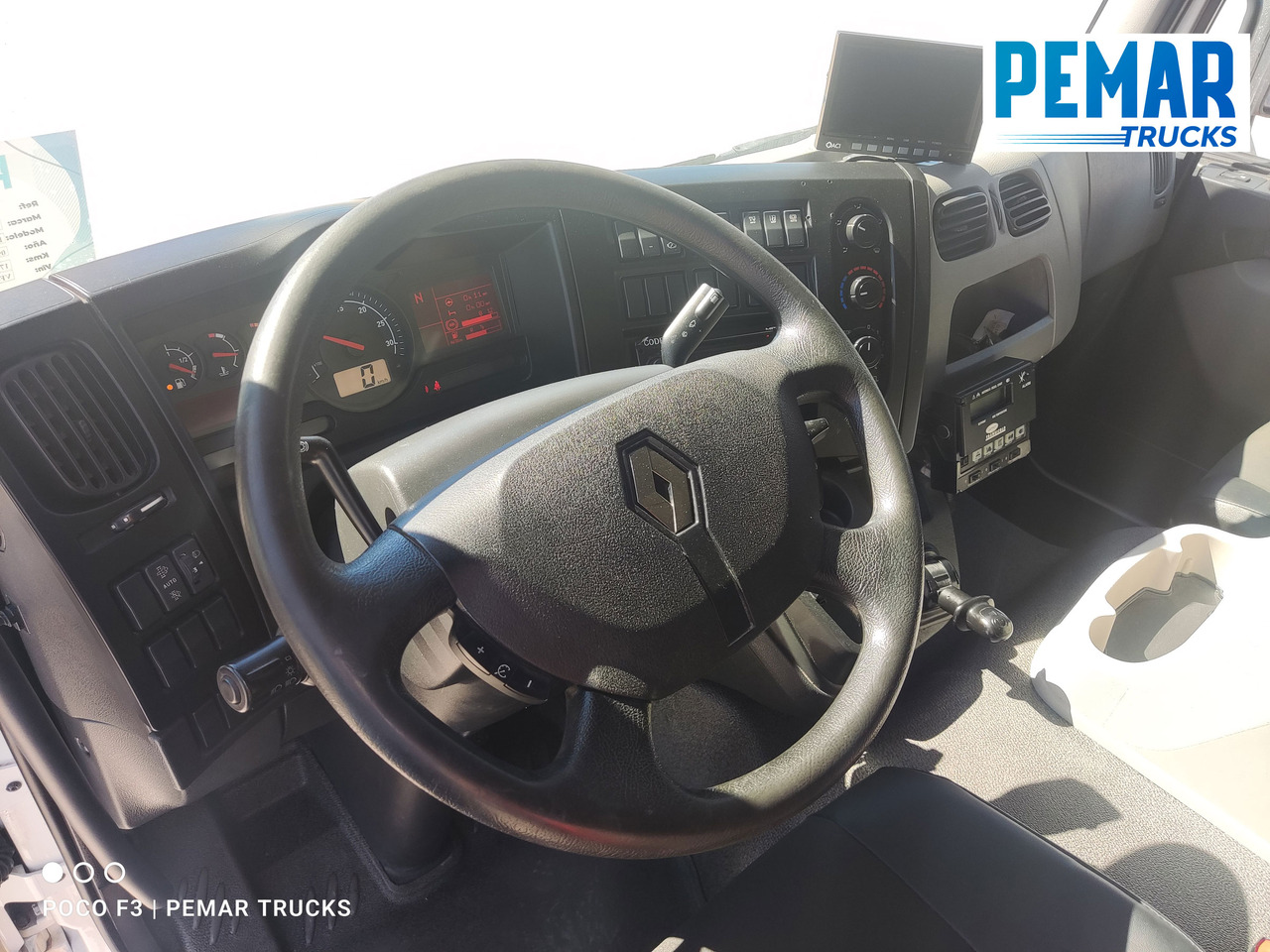 Leasing financiero de RENAULT D12 210 FRIGORIFICO 12T EURO 6 leasing RENAULT D12 210 FRIGORIFICO 12T EURO 6: foto 26