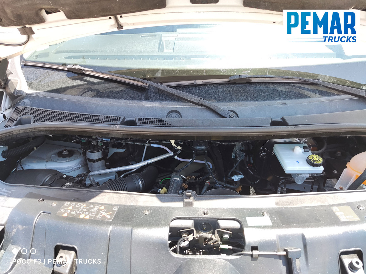 Furgoneta de pasajeros RENAULT MASTER 2.3 DCI CESTA ELEVADORA  PORTAPERSONAS 150 CV: foto 26