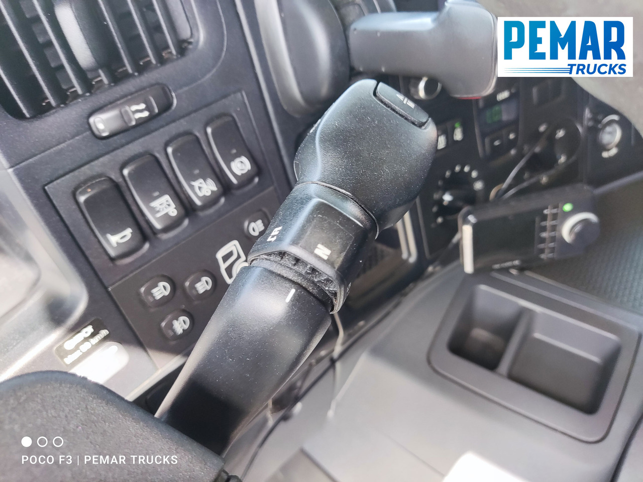 Camión caja cerrada SCANIA P 320 CAJA CERRADA 18T EURO 6: foto 25