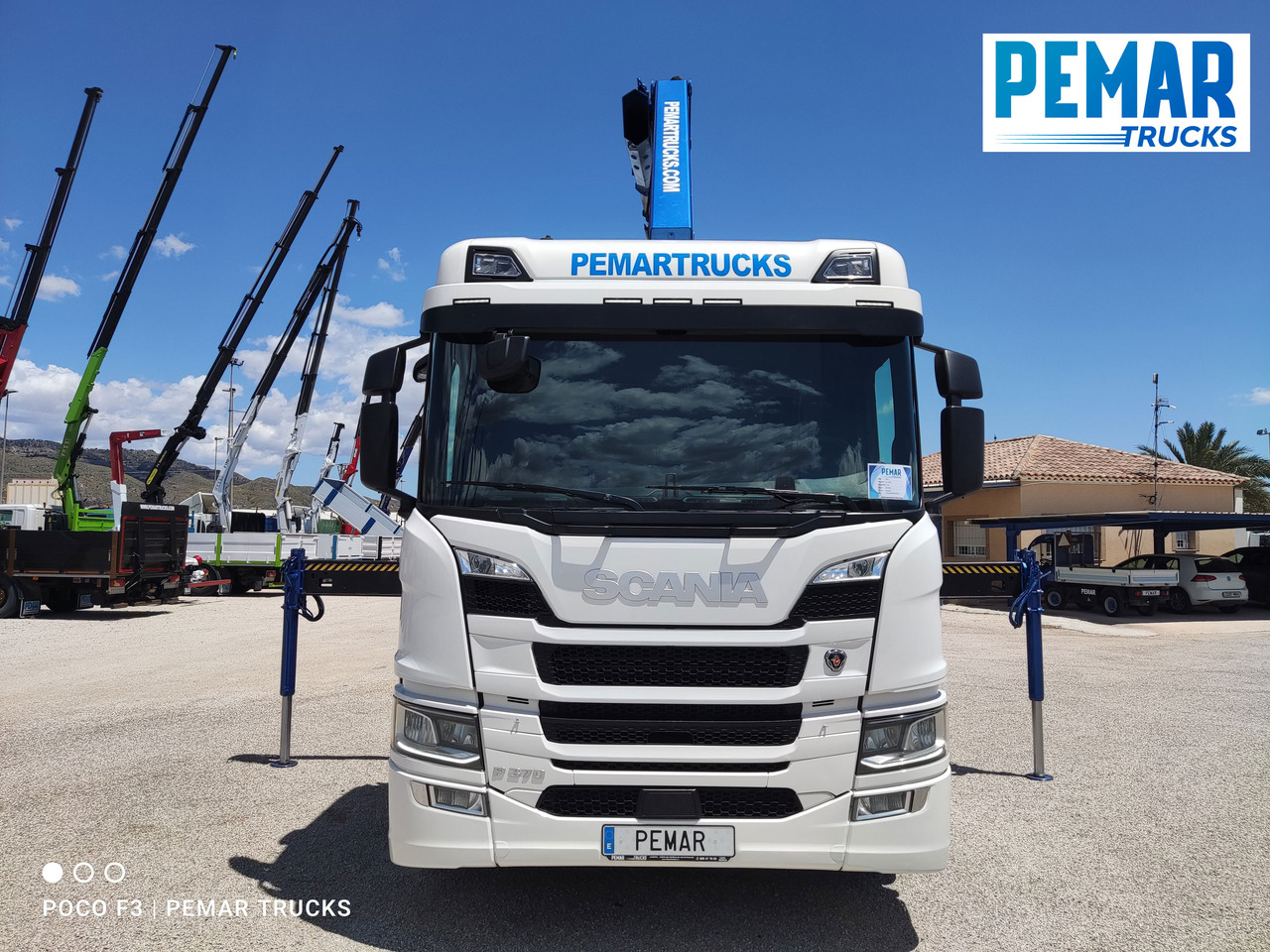 SCANIA P 370 GRUA CAJA FIJA 18T - Camión grúa: foto 2 SCANIA P 370 GRUA CAJA FIJA 18T - Camión grúa: foto 2