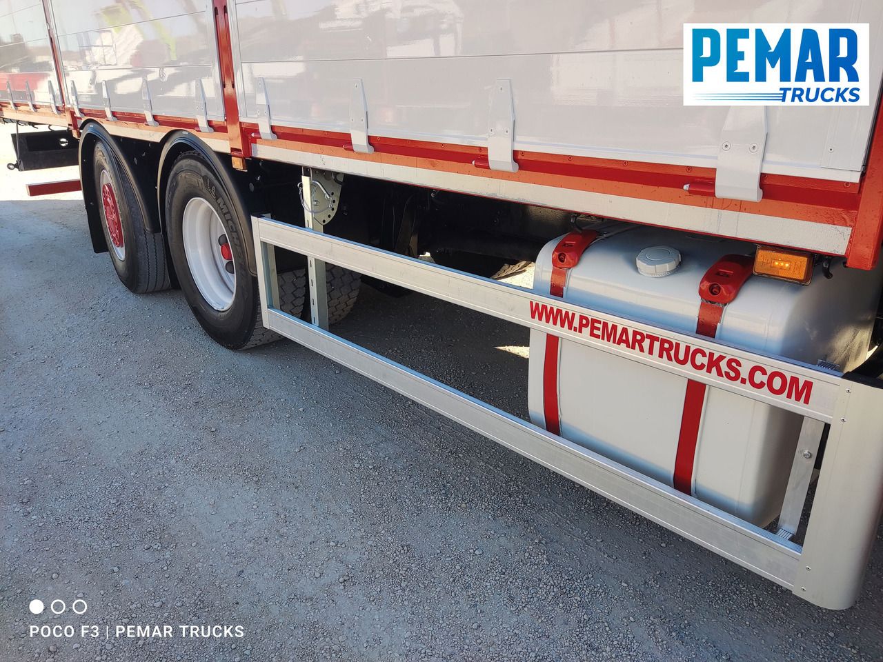 Camión grúa SCANIA P 400 6X2 GRUA HIAB 211 CAJA FIJA: foto 8 Camión grúa SCANIA P 400 6X2 GRUA HIAB 211 CAJA FIJA: foto 8