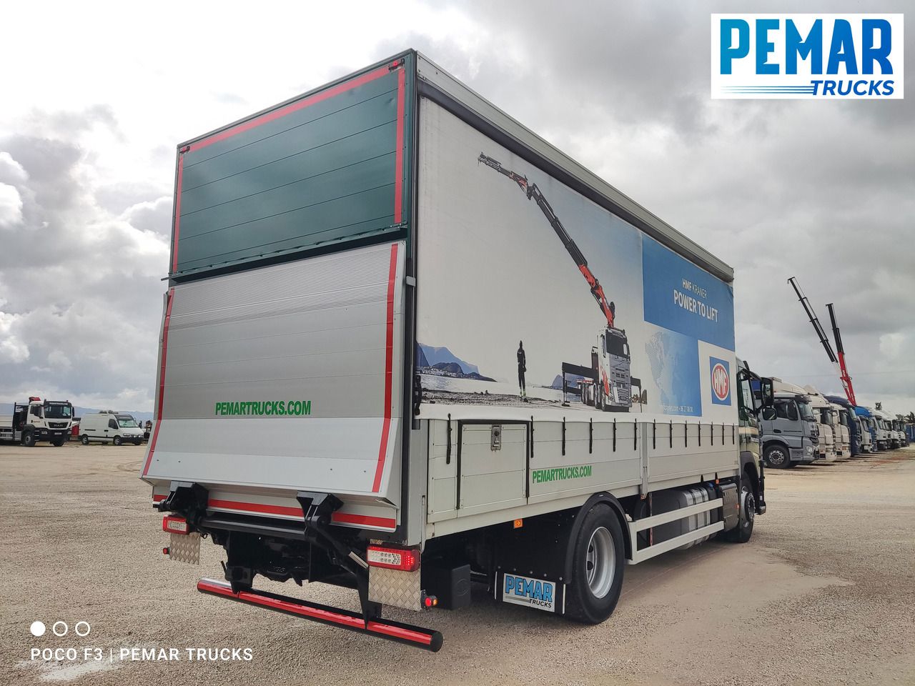 VOLVO FM 370 SEMITAUTLINER 18T EURO 6 - Camión lona: foto 5 VOLVO FM 370 SEMITAUTLINER 18T EURO 6 - Camión lona: foto 5