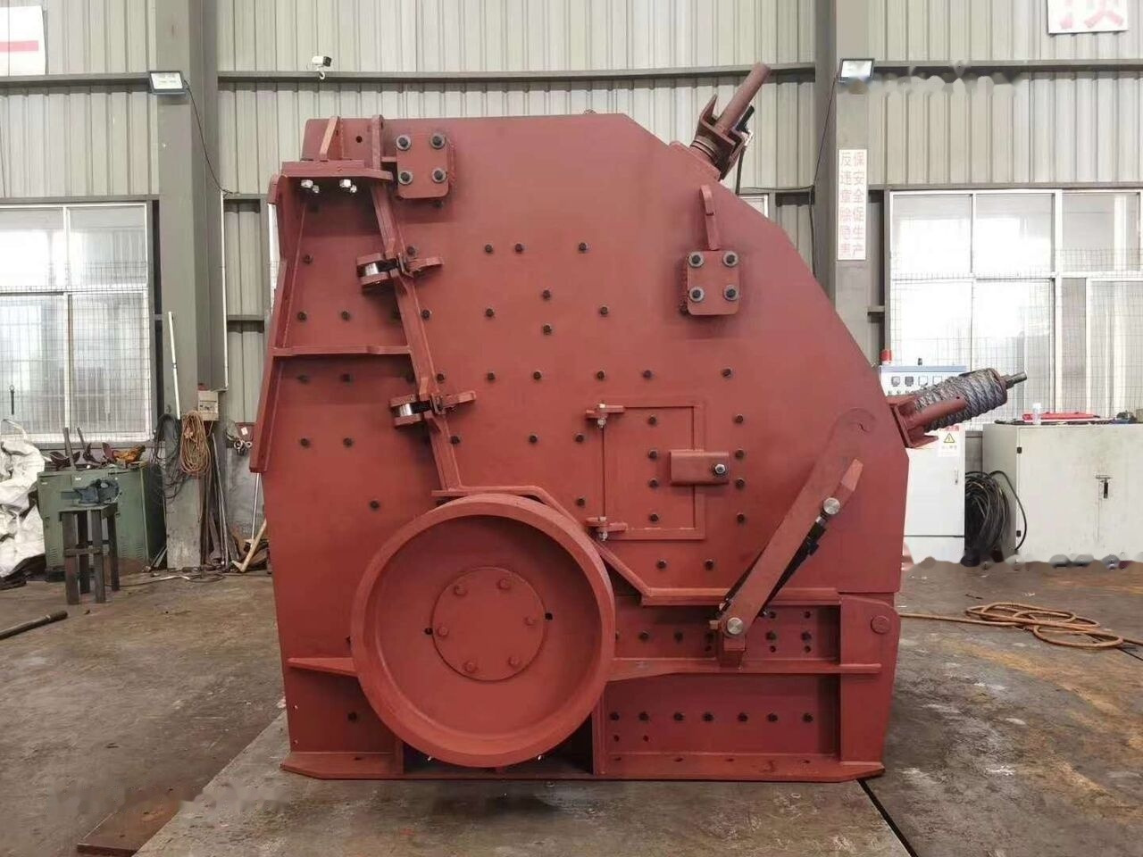 Kinglink NP1313 / NP1315 Horizontal Impact Crusher | HSI Impact Crusher - Trituradora de impacto: foto 4 Kinglink NP1313 / NP1315 Horizontal Impact Crusher | HSI Impact Crusher - Trituradora de impacto: foto 4
