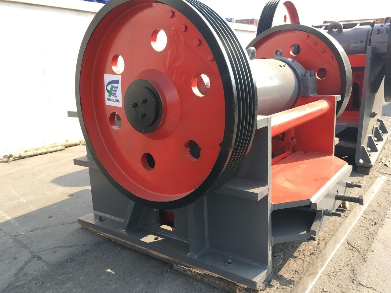 Kinglink PEX300X1300 Secondary Fine Jaw Crusher | 100TPH - Trituradora de mandíbula: foto 2 Kinglink PEX300X1300 Secondary Fine Jaw Crusher | 100TPH - Trituradora de mandíbula: foto 2