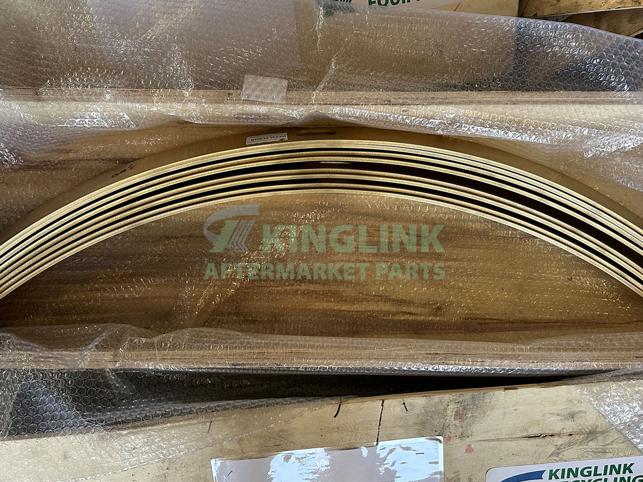 KINGLINK Copper Alloy Frame Seat Liner 1048516271 For HP200 Cone Crusher - Piezas de recambio para Maquinaria de construcción: foto 3 KINGLINK Copper Alloy Frame Seat Liner 1048516271 For HP200 Cone Crusher - Piezas de recambio para Maquinaria de construcción: foto 3