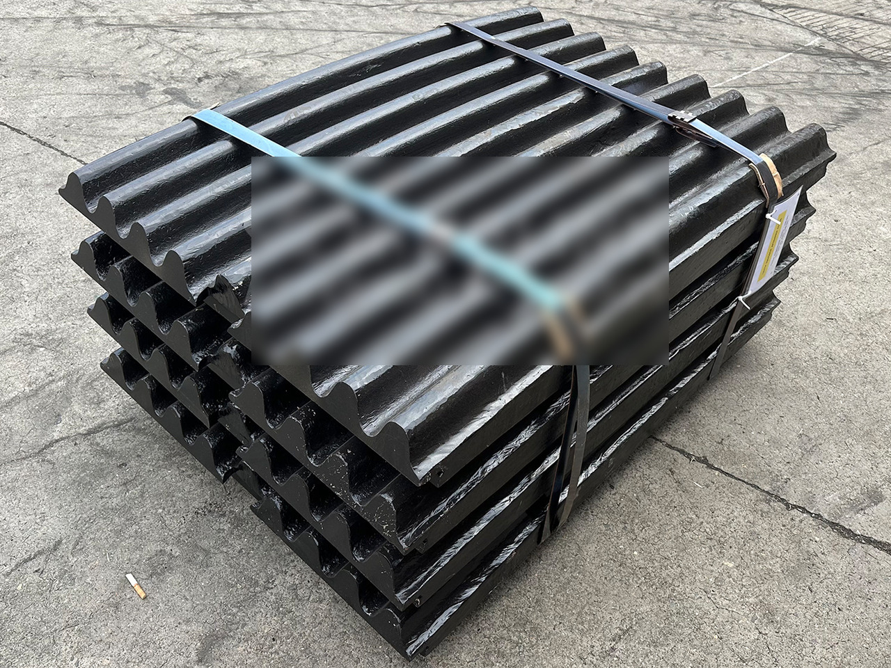 KINGLINK High Manganese Steel Movable Jaw Plates 17003347 for CT2036 Jaw Crusher - Piezas de recambio para Maquinaria de construcción: foto 4 KINGLINK High Manganese Steel Movable Jaw Plates 17003347 for CT2036 Jaw Crusher - Piezas de recambio para Maquinaria de construcción: foto 4
