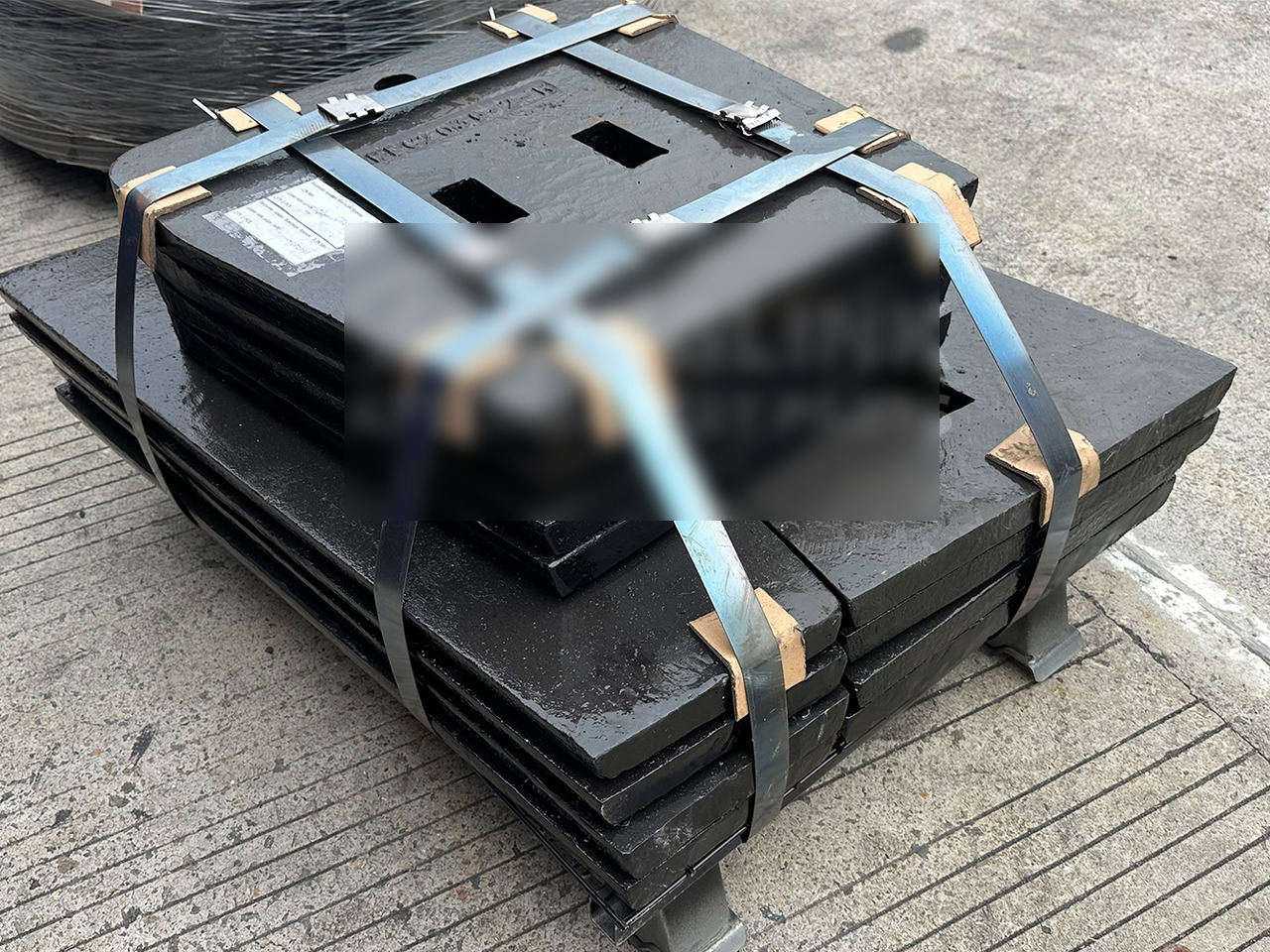 KINGLINK Spare Parts Upper / Lower Left / Right Side Plates 17003330 17003331 17003338 17003339 for CT2036 Jaw Crusher - Piezas de recambio para Maquinaria de construcción: foto 2 KINGLINK Spare Parts Upper / Lower Left / Right Side Plates 17003330 17003331 17003338 17003339 for CT2036 Jaw Crusher - Piezas de recambio para Maquinaria de construcción: foto 2