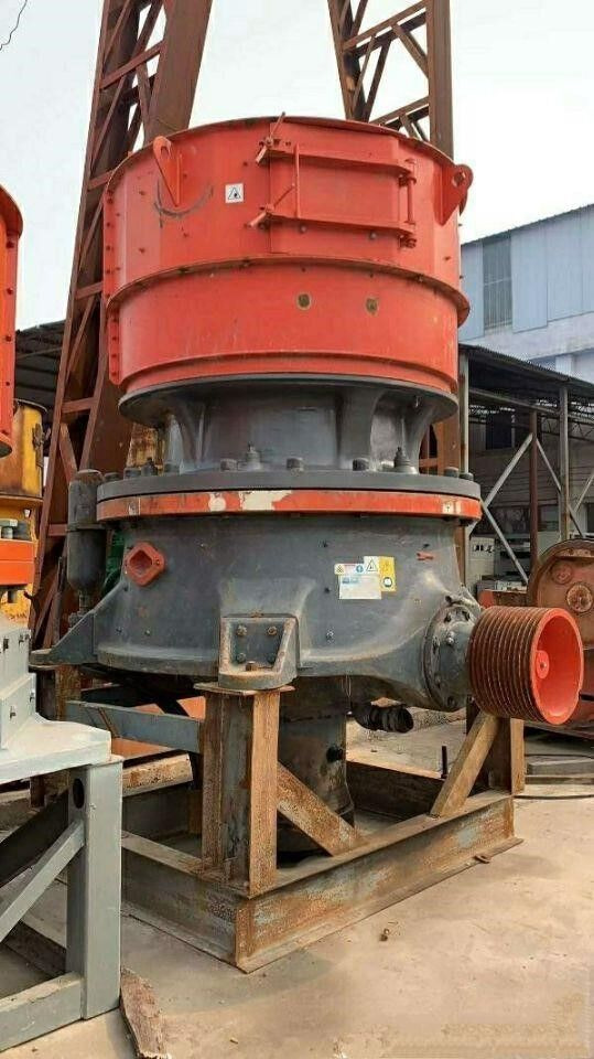 Sandvik CH660 Cone crusher - Trituradora de cono: foto 3 Sandvik CH660 Cone crusher - Trituradora de cono: foto 3