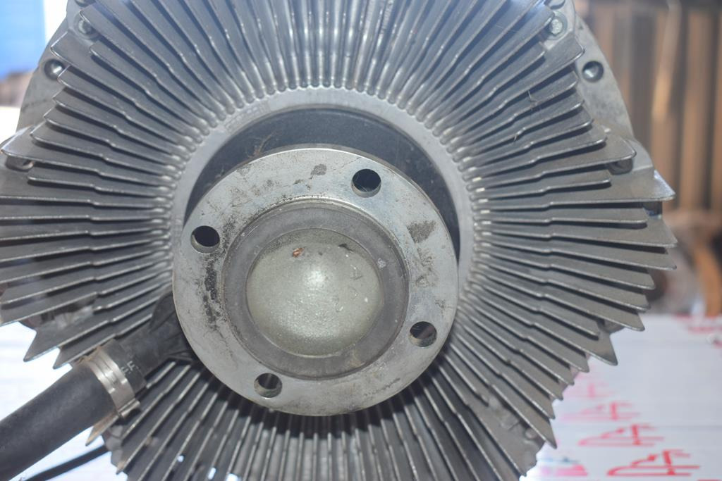 MAN TGA VISCOUS COUPLING - Ventilador para Camión: foto 4 MAN TGA VISCOUS COUPLING - Ventilador para Camión: foto 4