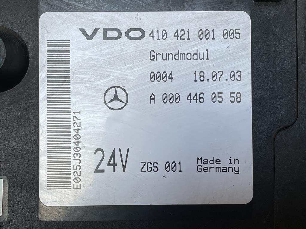 MERCEDES-BENZ ACTROS MP2 GRUNDMODUL - A 000 446 05 58 - Fusible para Camión: foto 3 MERCEDES-BENZ ACTROS MP2 GRUNDMODUL - A 000 446 05 58 - Fusible para Camión: foto 3
