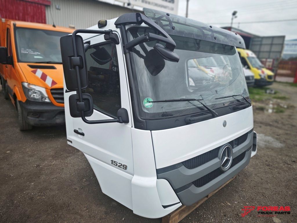 MERCEDES-BENZ AXOR 1529 EURO5 - Cabina para Camión: foto 3 MERCEDES-BENZ AXOR 1529 EURO5 - Cabina para Camión: foto 3