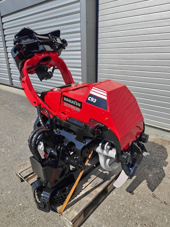 Komatsu C 93 - Cabezal talador: foto 1 Komatsu C 93 - Cabezal talador: foto 1