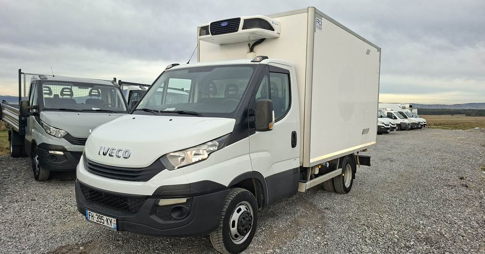 Iveco 35C14, 35C13, 35C12, 35C15 - Frigorífico furgoneta: foto 2 Iveco 35C14, 35C13, 35C12, 35C15 - Frigorífico furgoneta: foto 2