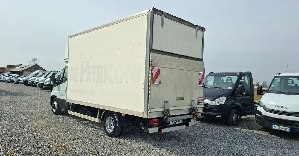 Iveco 35C14, 35C13, 35C15, 35C16 - Furgoneta: foto 4 Iveco 35C14, 35C13, 35C15, 35C16 - Furgoneta: foto 4