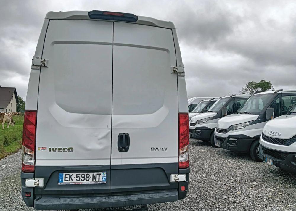 Furgón Iveco 35S14,35S13,35C13,35C12,: foto 13