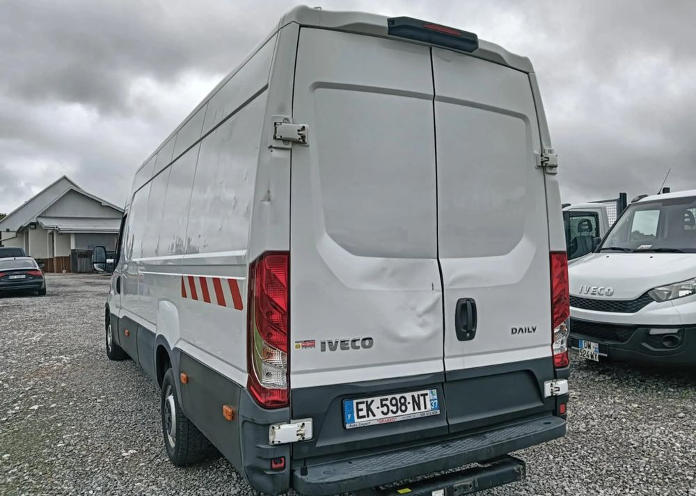 Furgón Iveco 35S14,35S13,35C13,35C12,: foto 12