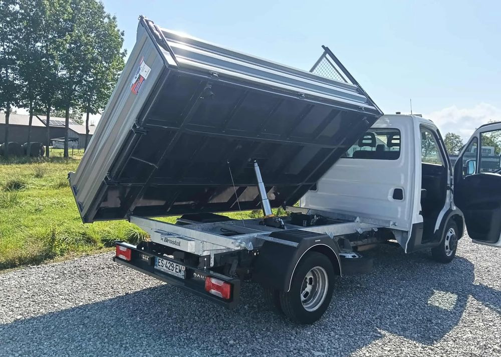 Iveco DAILY 35C14, 35C13, 35C12 - Volquete furgoneta: foto 3 Iveco DAILY 35C14, 35C13, 35C12 - Volquete furgoneta: foto 3