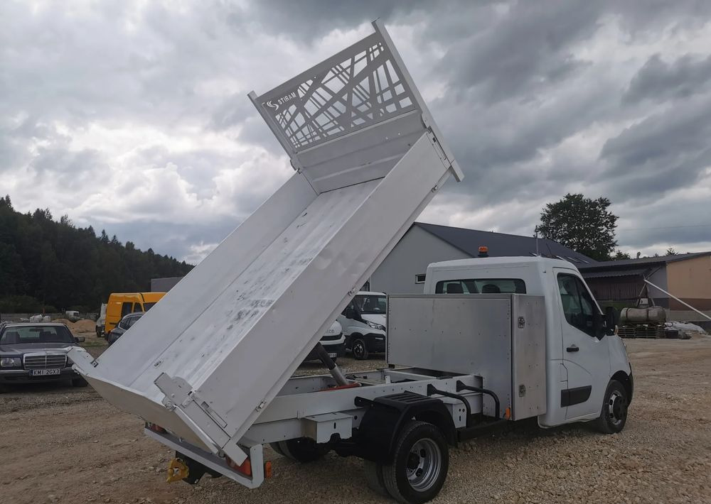 Renault Master Kiper wywrotka 2.3-145KM Hak Bliźniak klimatyzacja Kamera cofania - Volquete furgoneta: foto 3 Renault Master Kiper wywrotka 2.3-145KM Hak Bliźniak klimatyzacja Kamera cofania - Volquete furgoneta: foto 3