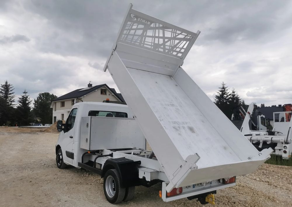 Renault Master Kiper wywrotka 2.3-145KM Hak Bliźniak klimatyzacja Kamera cofania - Volquete furgoneta: foto 5 Renault Master Kiper wywrotka 2.3-145KM Hak Bliźniak klimatyzacja Kamera cofania - Volquete furgoneta: foto 5