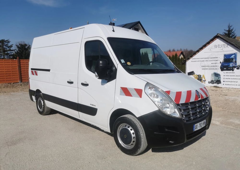 Renault Master L2H2 ładny 2.3dCi-125KM 6-biegów Hak - Furgón: foto 1 Renault Master L2H2 ładny 2.3dCi-125KM 6-biegów Hak - Furgón: foto 1