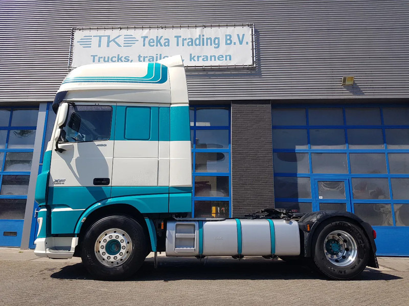 DAF XF 460 XF 460 ADR EX/II, EX/III, FL,OX and AT Leather Int. Night Airco - Cabeza tractora: foto 3 DAF XF 460 XF 460 ADR EX/II, EX/III, FL,OX and AT Leather Int. Night Airco - Cabeza tractora: foto 3