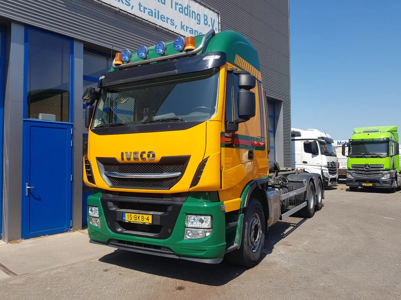 Iveco Stralis 460 AS260Y Haakarm 217.000 KM - Multibasculante camión: foto 2 Iveco Stralis 460 AS260Y Haakarm 217.000 KM - Multibasculante camión: foto 2