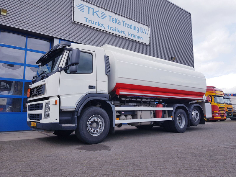 Volvo FM 9.340 - Cisterna camión: foto 1 Volvo FM 9.340 - Cisterna camión: foto 1