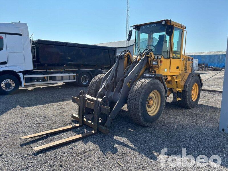 Volvo L50D Hjullastare (128736) - Cargadora de ruedas: foto 1 Volvo L50D Hjullastare (128736) - Cargadora de ruedas: foto 1